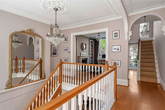 41, Gibson Square, London photo 4
