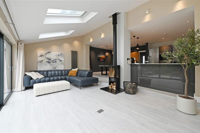 37, Cairns Road, Crosspool photo 3