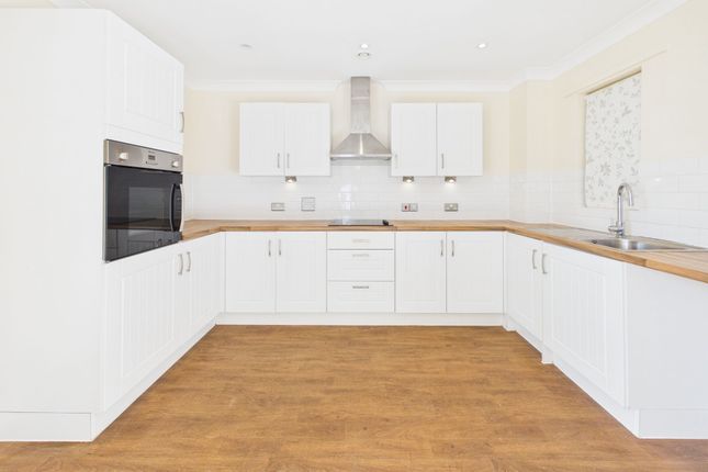 17 The Paddocks, Milton-under-Wychwood photo 4