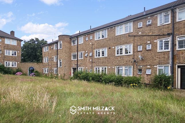 Thumbnail Flat for sale in Newland Court, Forty Avenue, Wembley, Greater London