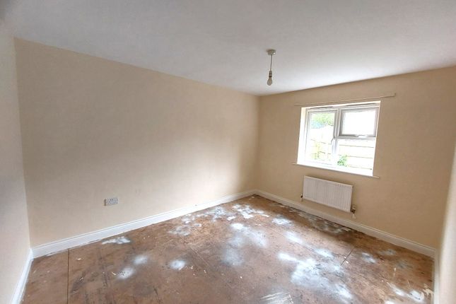77, Montgomery Drive, Rugby photo 5