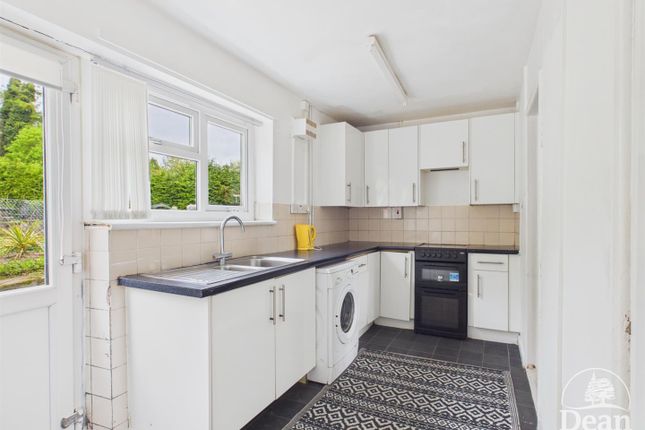 3, Council Villas, Lydbrook photo 4