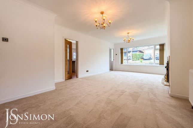 27, Keats Road, Bury photo 3