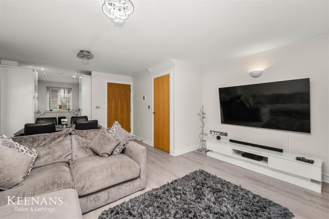 3, Oakenhead Green, Rossendale photo 3