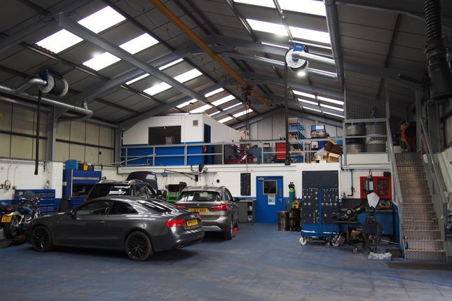 Thumbnail Parking/garage for sale in Vehicle Repairs &amp; Mot DN17, Ealand, North Lincolnshire