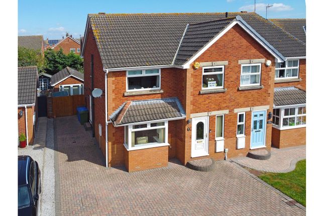 Thumbnail Semi-detached house for sale in Cherry Tree Close, Hull