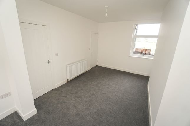 166, Crown Lane, Bolton photo 5