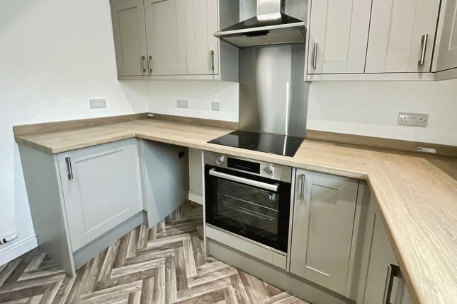 27 Townley Street, Colne photo 4