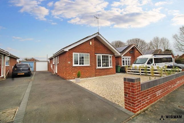 Thumbnail Detached bungalow for sale in Yewtree Drive, Hull
