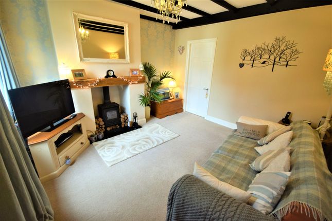 Ashgrove, High Street, Wrexham photo 4