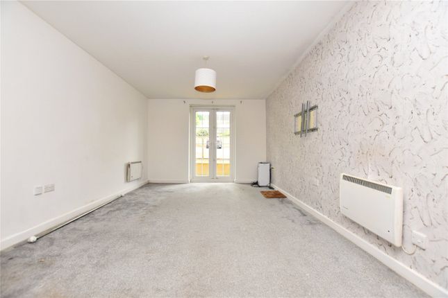 17 Seven Hills Point,, Albert Road, Leeds photo 4