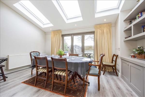 16, Norley Vale, London photo 4