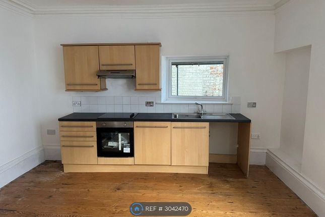 Flat, Belle Isle St, Workington photo 4