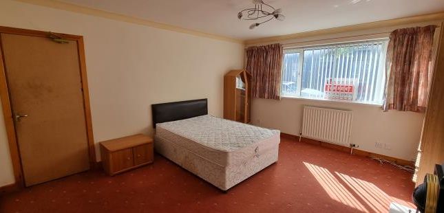 Bedford Place, Aberdeen photo 5