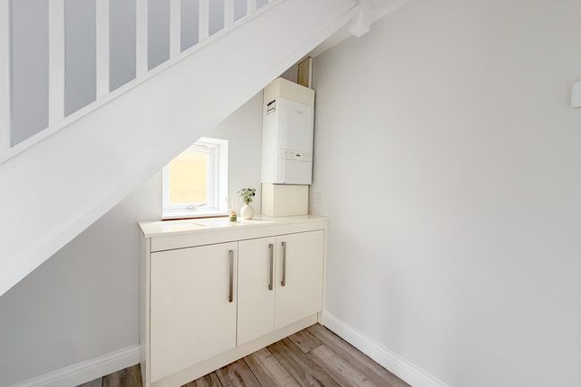 14, The Uplands, Stoke-on-trent photo 3