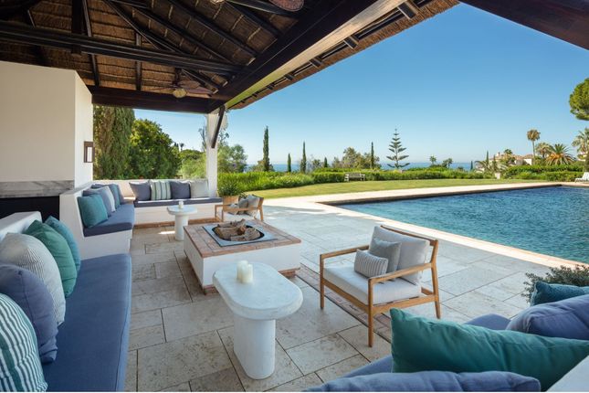 Villa for sale in The Golden Mile, Marbella Area, Costa Del Sol