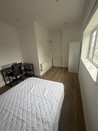 Room 3, 49 Delph Road, Spalding photo 4