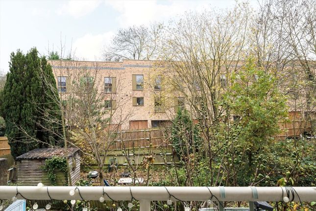 162, Wood Vale, London photo 4