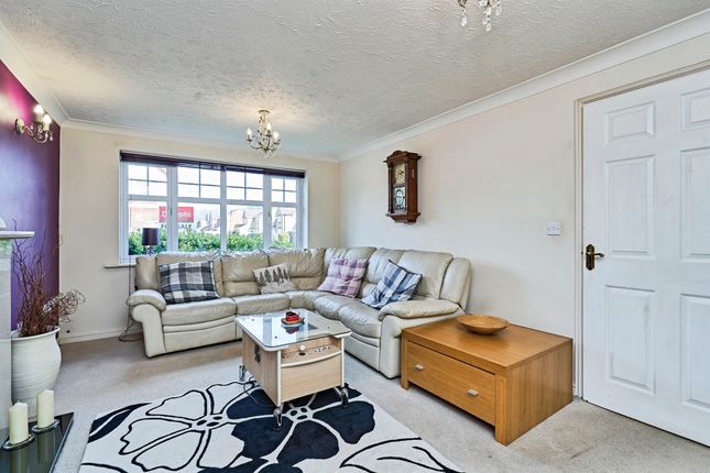 45, Stephenson Way, Cannock photo 3