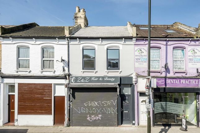 Thumbnail Flat to rent in Haydons Road, London