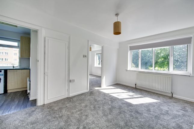 Flat to rent in Coleman Court, Kimber Road, London