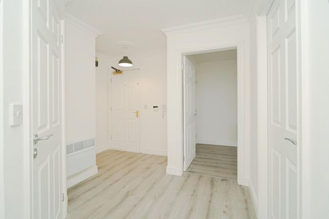 12, Manthorpe Avenue, Manchester photo 2