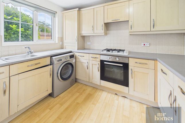 6, Thorne Way, Cardiff photo 2