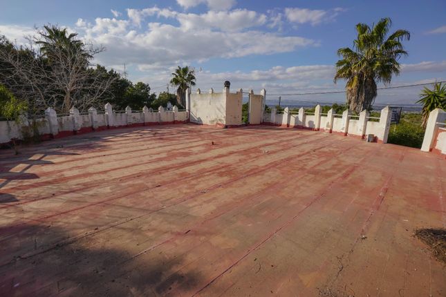 Property for sale in Alicante, La Marina, Urb. La Marina