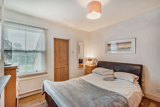 Terraced house for sale in Uxbridge Road, Mill End, Rickmansworth