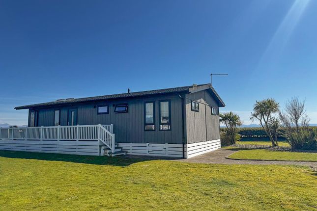 4TG Gimblet Rock Holiday Park, Pwllheli photo 4