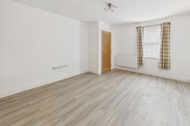 4 Church Cottages, High Street, Downham Market photo 3