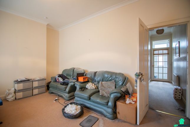 Flat for sale in Eglinton Street, Coatbridge