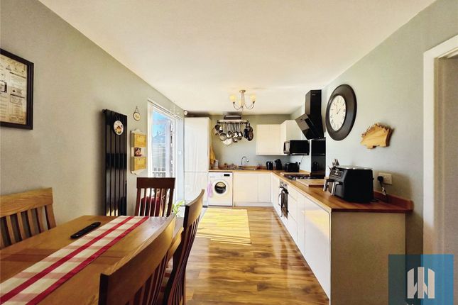 35, Fir Road, Huddersfield photo 2