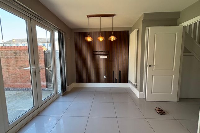 131, Homington Avenue, Swindon photo 3