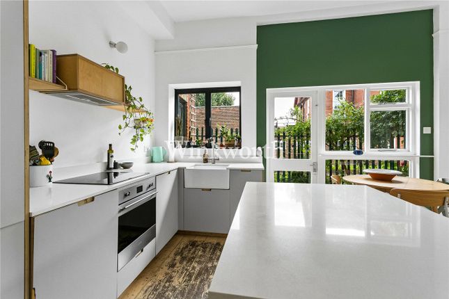 Flat 1, 54, Pemberton Road, London photo 4