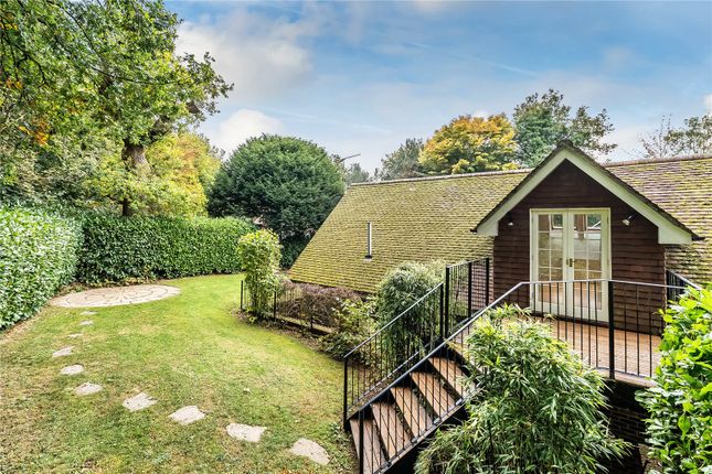 Broadway Bungalow,, Stoneswood Road, Surrey photo 2