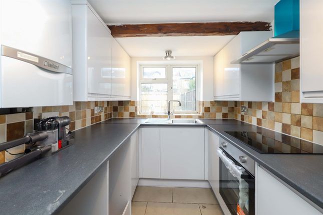 12, Padcroft Road, West Drayton photo 4