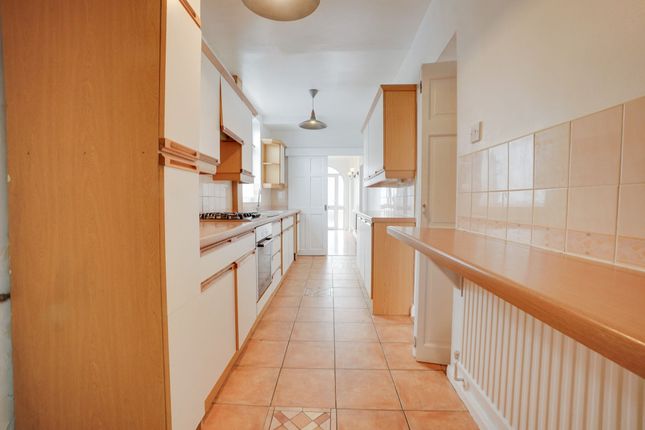 29 Lamborne Road, Leicester photo 3