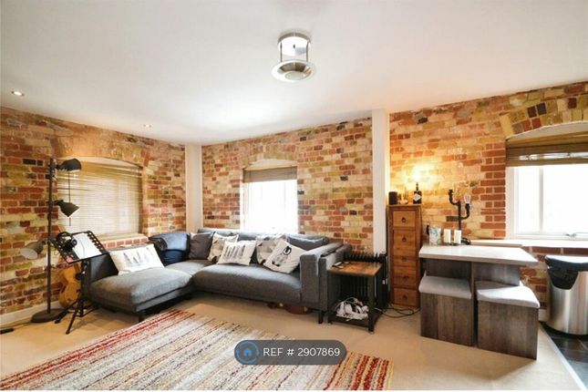 Flat, Free Rodwell House School Lane, Manningtree photo 2