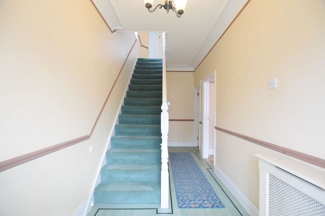 25 Vista Drive, Ilford photo 3