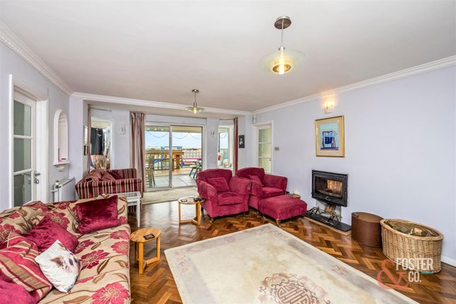 134, Old Fort Road, Shoreham-By-Sea photo 4