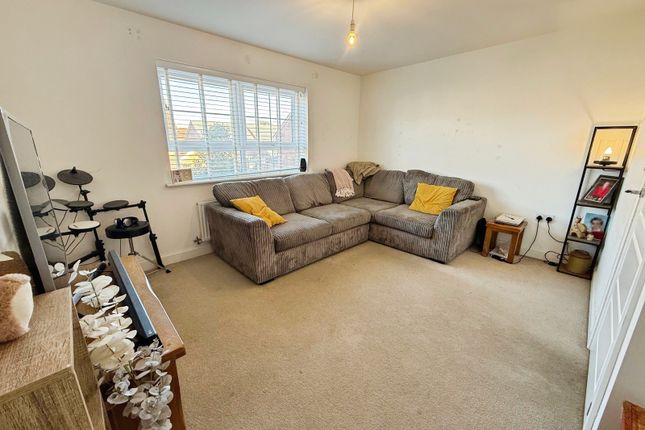 49, Brutus Court, Lincoln photo 4