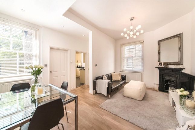 Flat for sale in Primrose Mansions, Prince Of Wales Drive, London