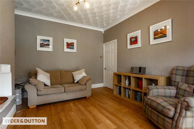 627, Whitworth Road, Rochdale photo 4