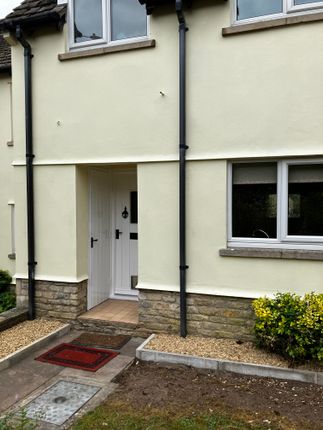 Town house to rent in Warrenne Keep, Stamford