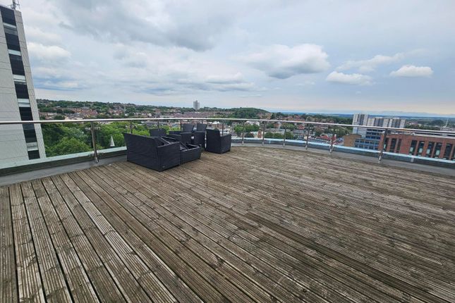 1105, Marco Island, Nottingham photo 2