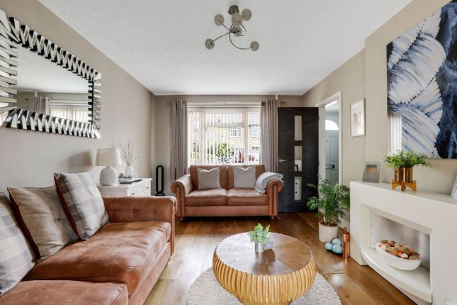53 Hawthorn Crescent, Nottingham photo 4