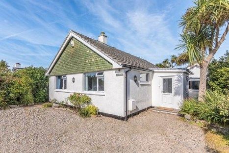 Carbis Bay, St. Ives, Cornwall TR26, 3 bedroom bungalow ...