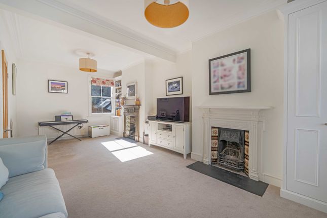 4, Napoleon Road, Twickenham photo 3