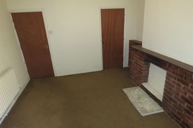 104, Popple Street, South Yorkshire photo 2